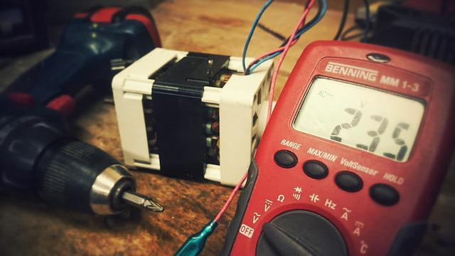 měřicí přístroj a nářadí elektrikáře